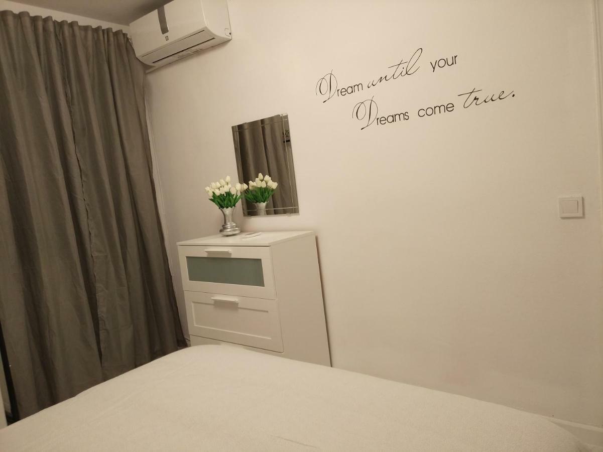 Apartamento Capuchinos Málaga Dış mekan fotoğraf